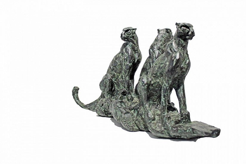 DYLAN LEWIS, SITTING CHEETAH TRIO I MAQ. (S394)
2016, BRONZE
