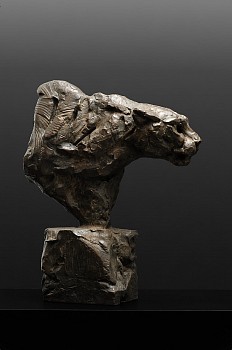 S484 Stalking Cheetah II Bust